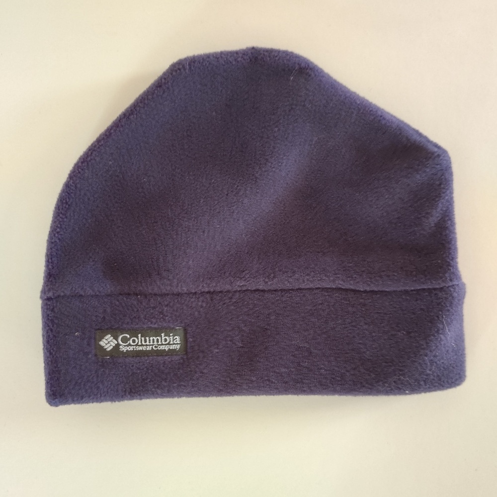 Columbia Blue Beanie.- Youth S/M Will Fit a adult